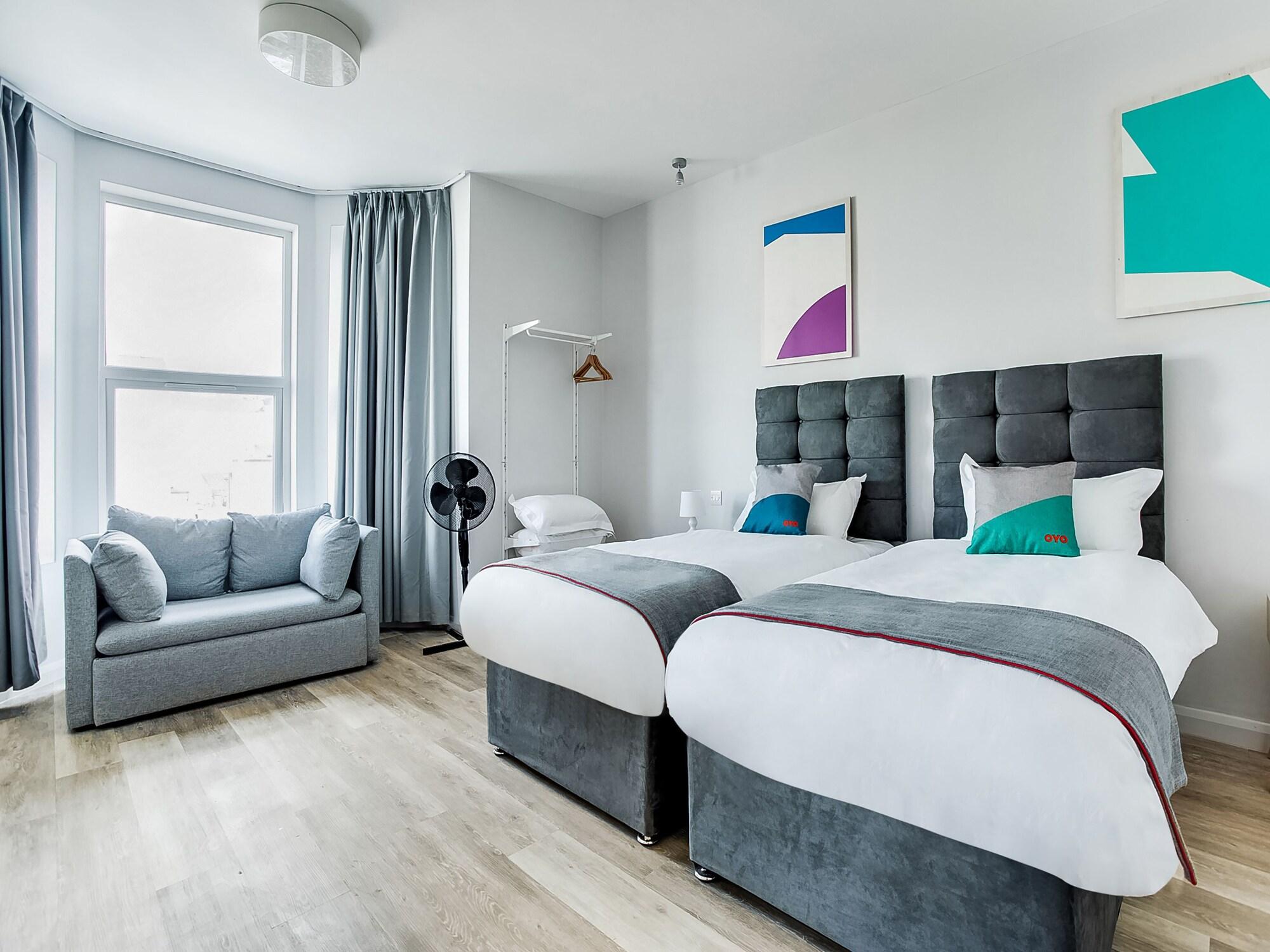 Oyo Studiotel Gy - Modern Hotel Apartments Great Yarmouth Eksteriør billede