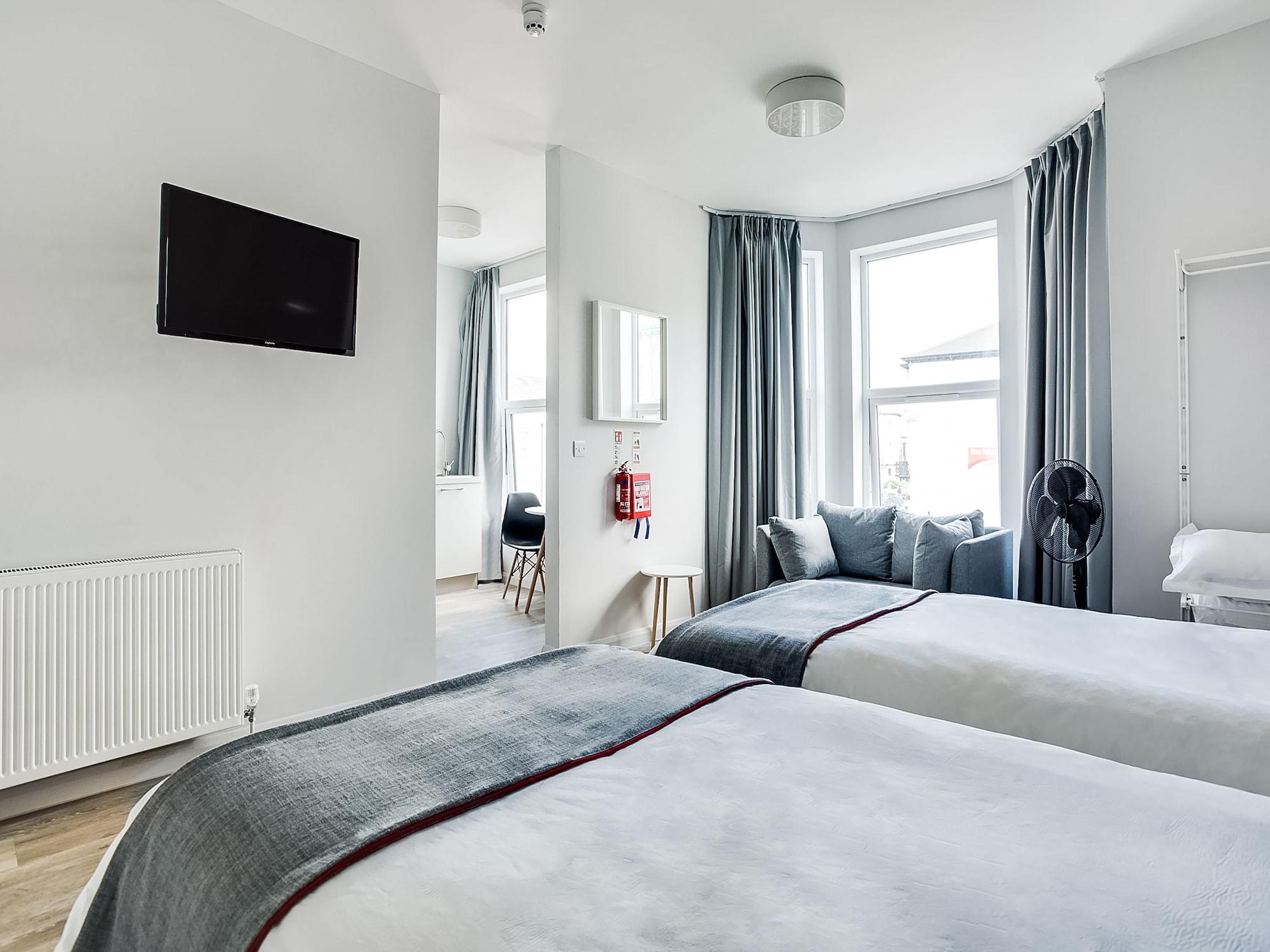 Oyo Studiotel Gy - Modern Hotel Apartments Great Yarmouth Eksteriør billede