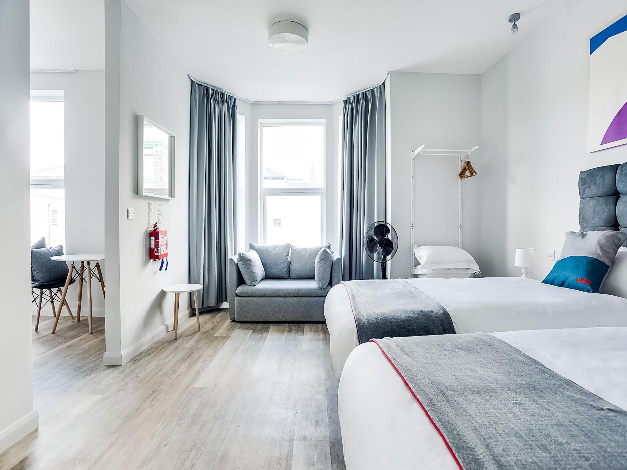 Oyo Studiotel Gy - Modern Hotel Apartments Great Yarmouth Eksteriør billede