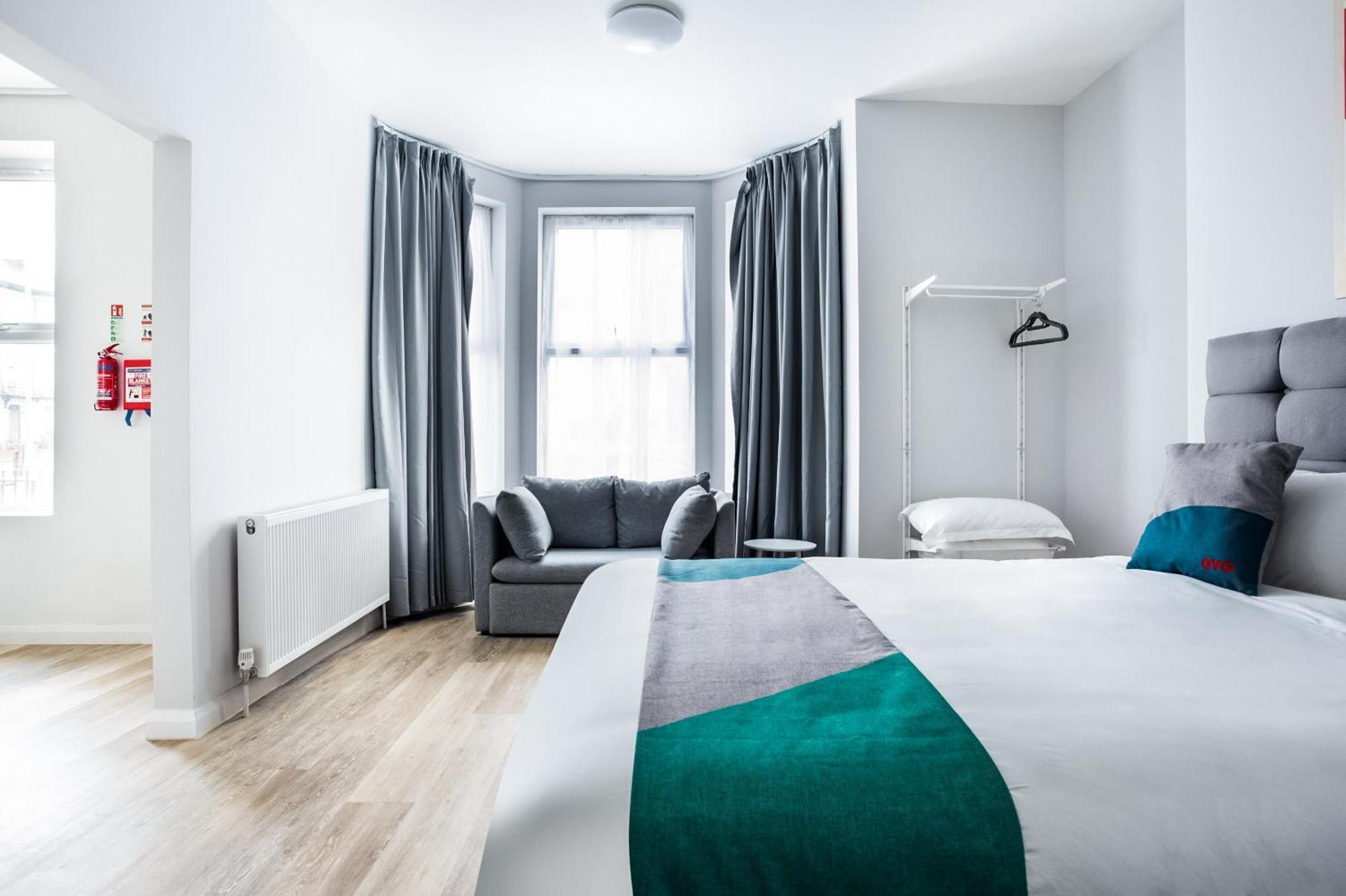 Oyo Studiotel Gy - Modern Hotel Apartments Great Yarmouth Eksteriør billede