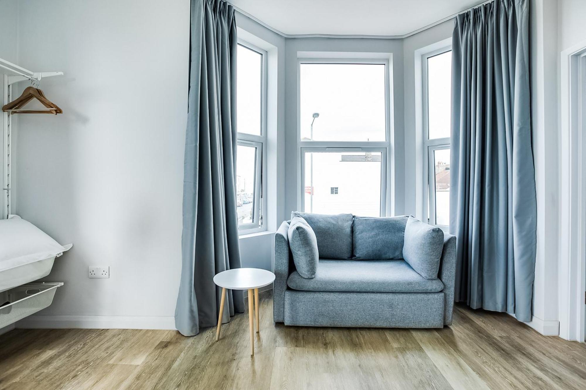 Oyo Studiotel Gy - Modern Hotel Apartments Great Yarmouth Eksteriør billede