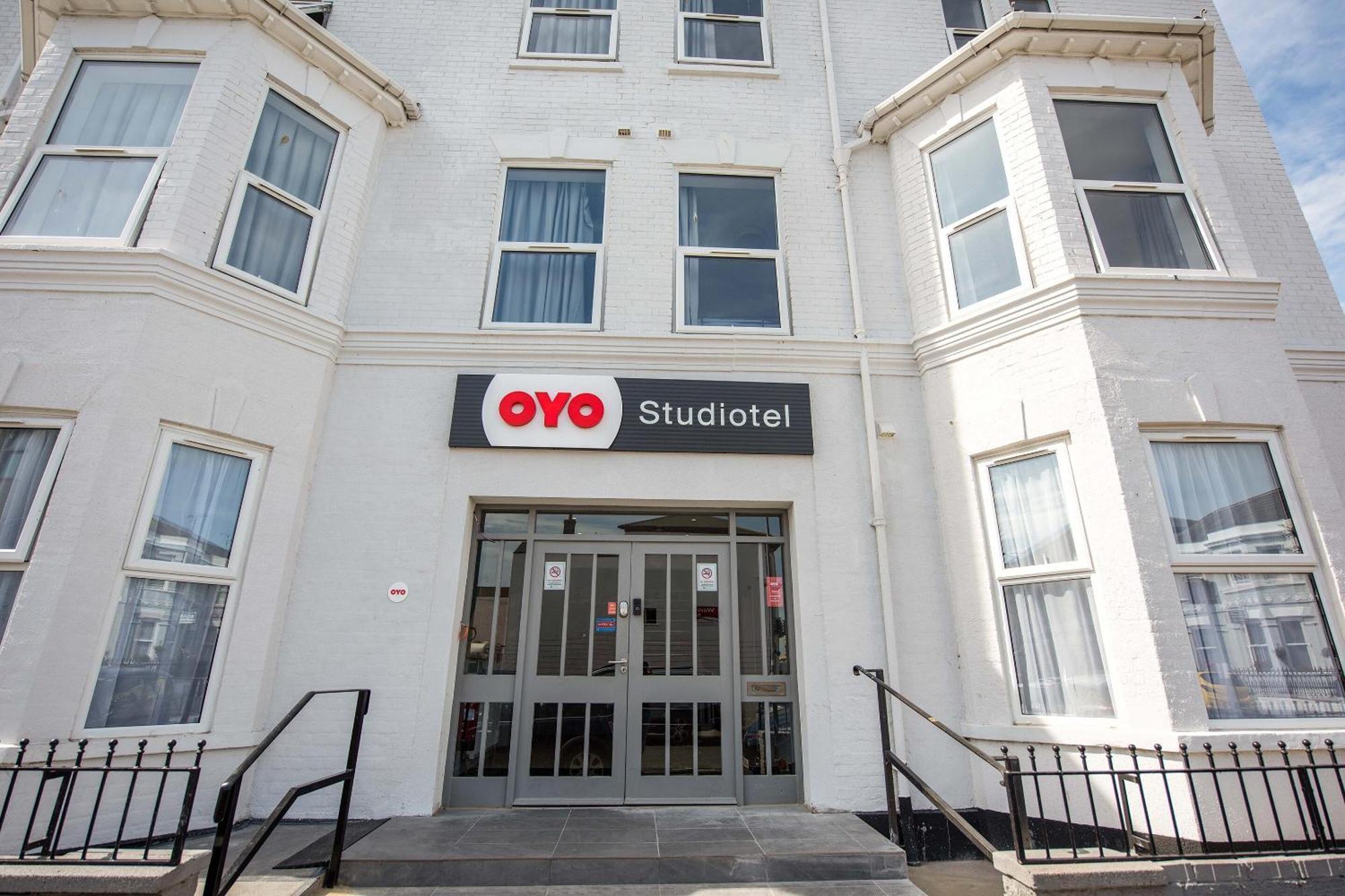 Oyo Studiotel Gy - Modern Hotel Apartments Great Yarmouth Eksteriør billede