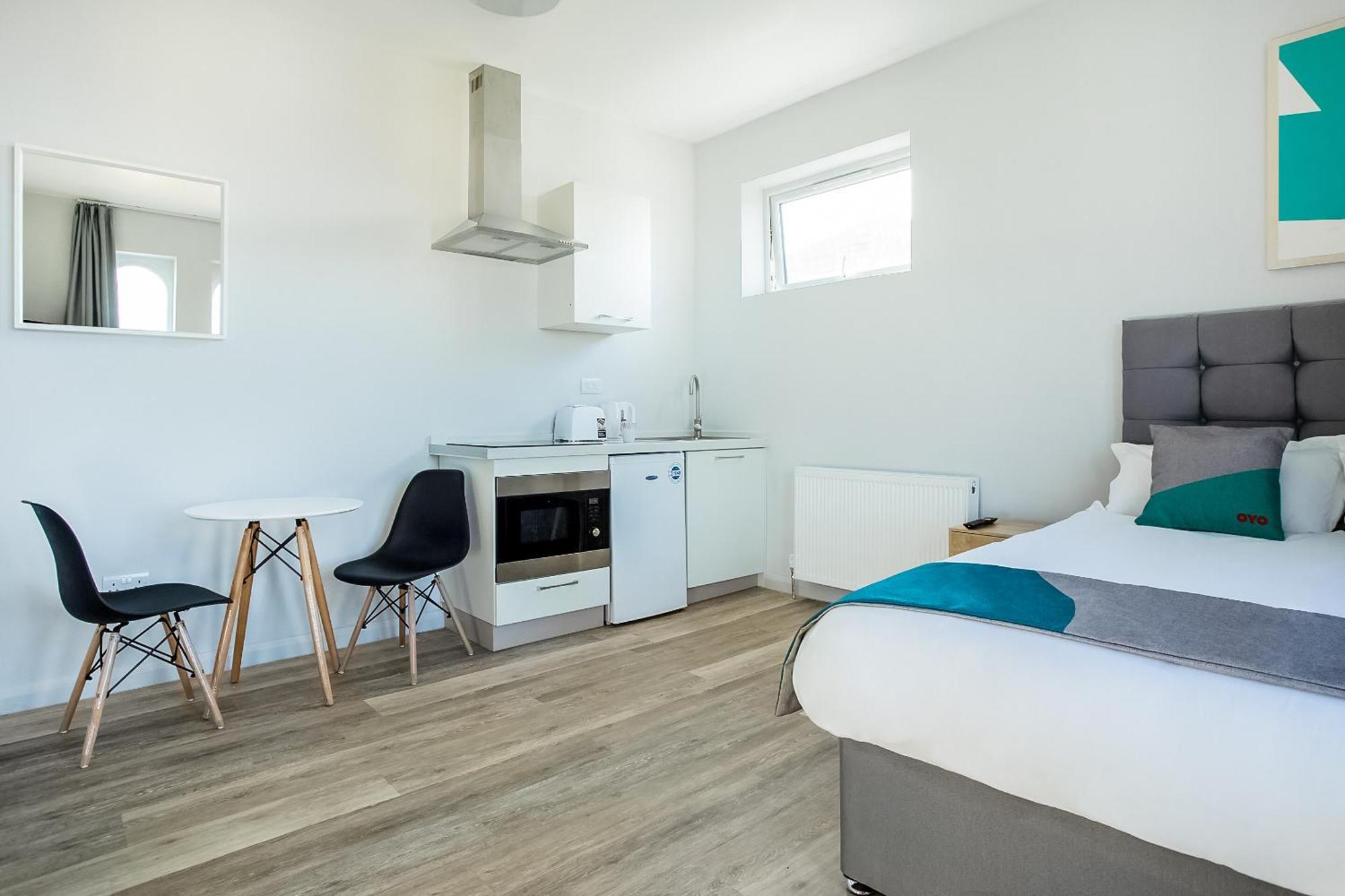 Oyo Studiotel Gy - Modern Hotel Apartments Great Yarmouth Eksteriør billede
