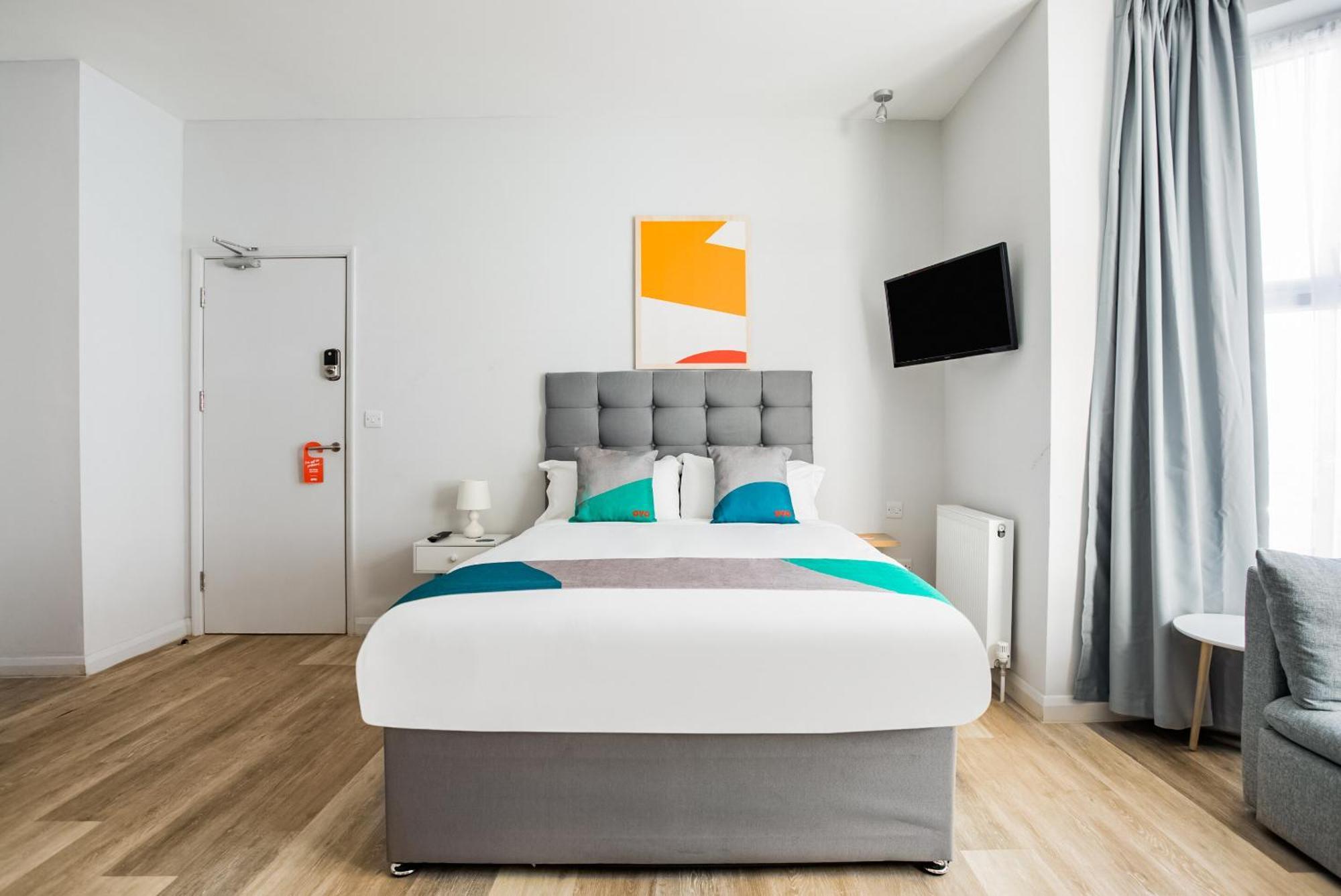 Oyo Studiotel Gy - Modern Hotel Apartments Great Yarmouth Eksteriør billede