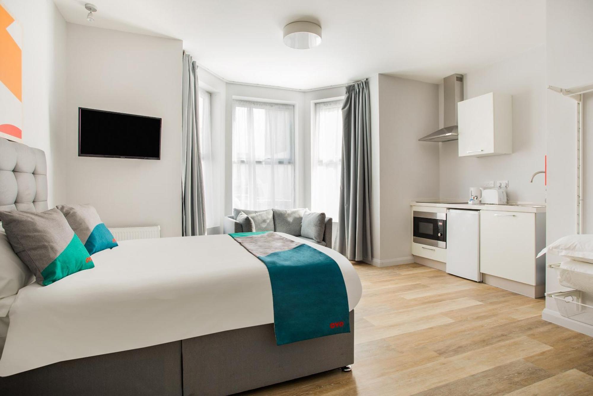 Oyo Studiotel Gy - Modern Hotel Apartments Great Yarmouth Eksteriør billede